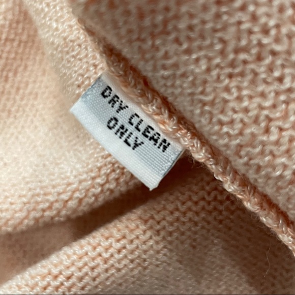 Vintage St. John Peach Santana Knit Tank Sweater - Picture 5 of 8